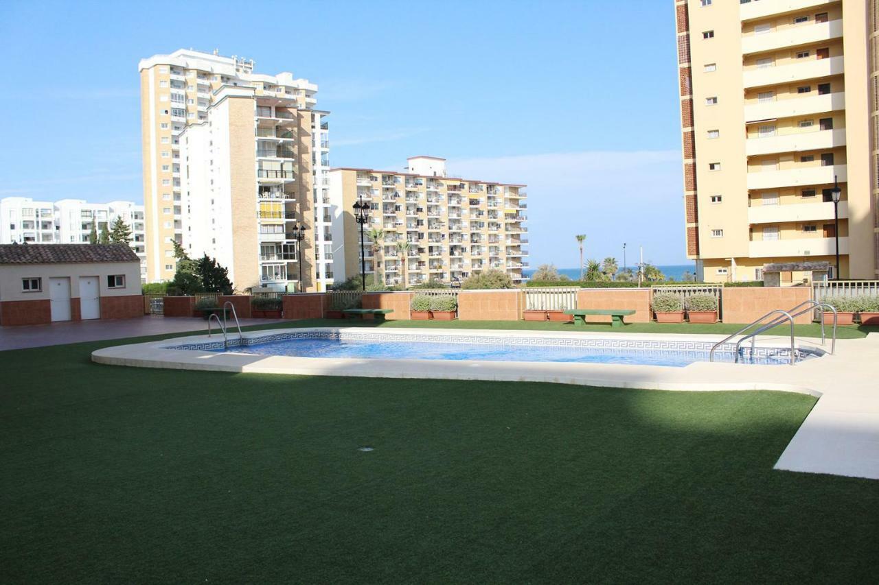 Apartamento Vistas Al Mar Y Piscina Fuengirola Exterior photo